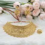 GUNJANA - Gold Choker Set