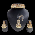 MOHANA PEARL - Clustered in Pearls