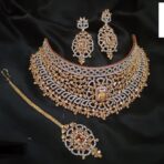 DEVYANI - Champagne AD Golden Choker