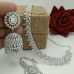 MIRINA-AD Necklace with Heavy Earrings & Tikka