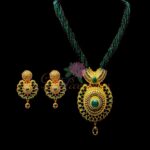 GREEN TILHARI - Gold Plated Green Necklace Set