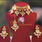 PARUL - Kundan & pearl Choker