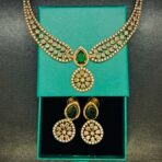 AZUBA - Matte Gold Plated Necklace with earrings in Green